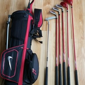 Boy / girl golf clubs with bag
